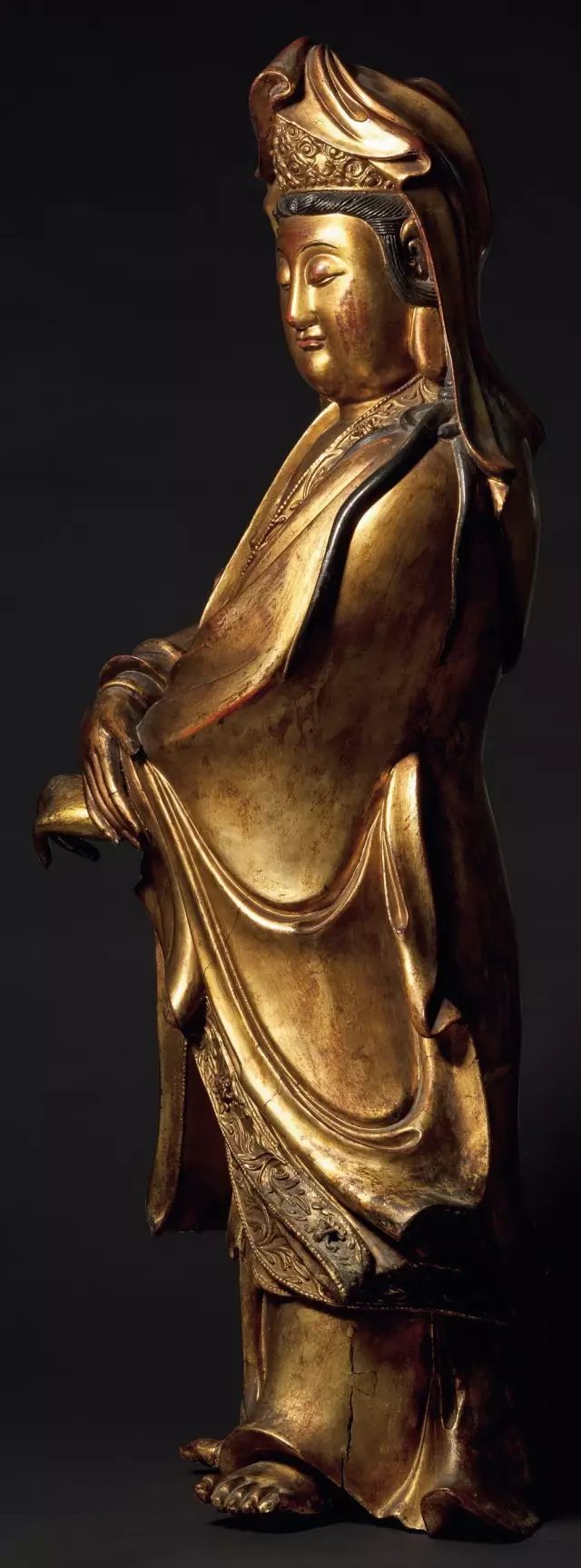 木雕佛像各朝代的雕刻特点,木雕佛作品