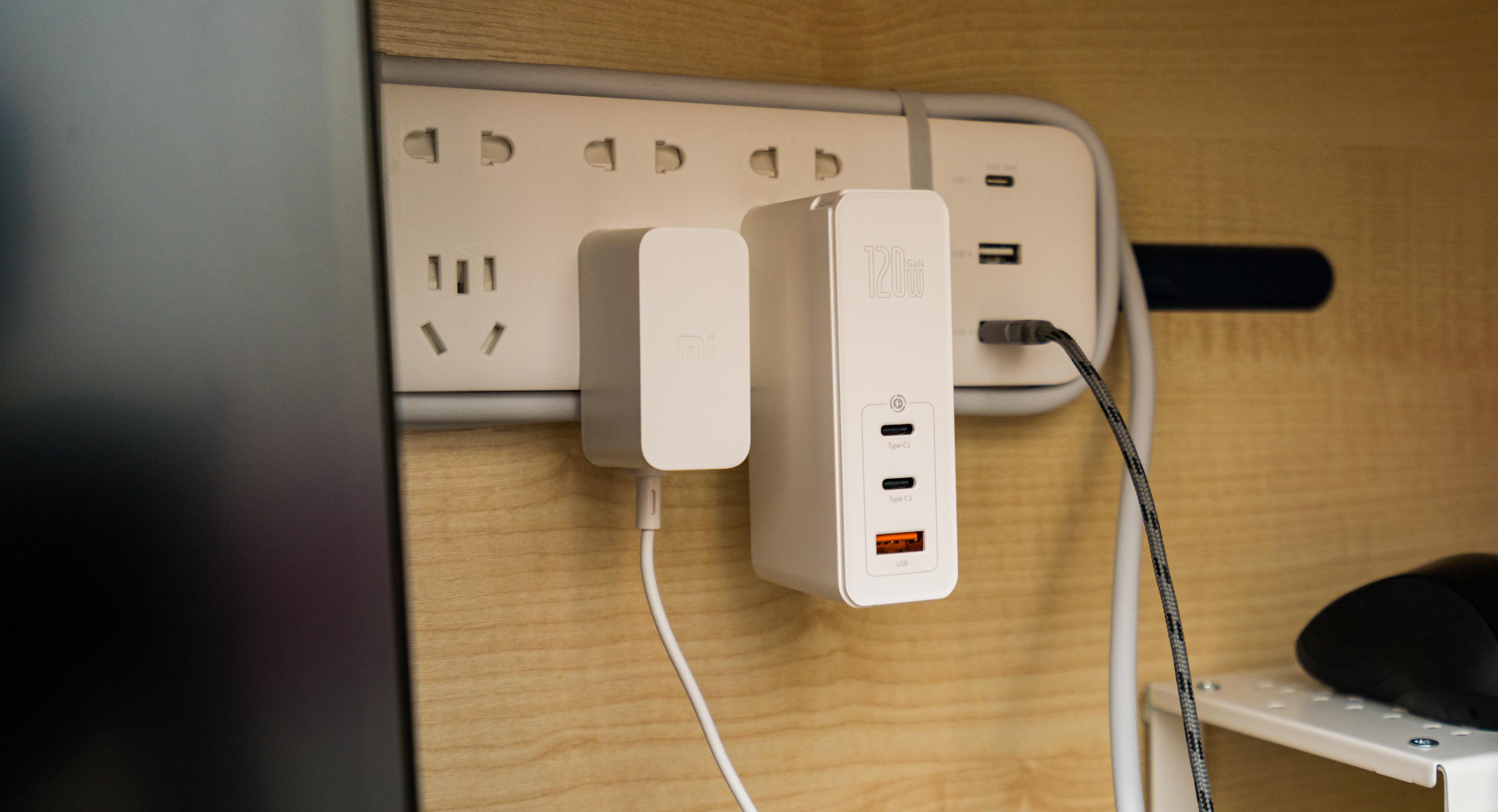 倍思65w氮化镓充macbookpro,倍思氮化镓100w充苹果电脑