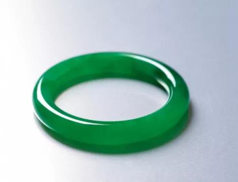 戴过的玉镯可以重新抛光吗,昆仑玉镯的表面抛光没抛好怎么办