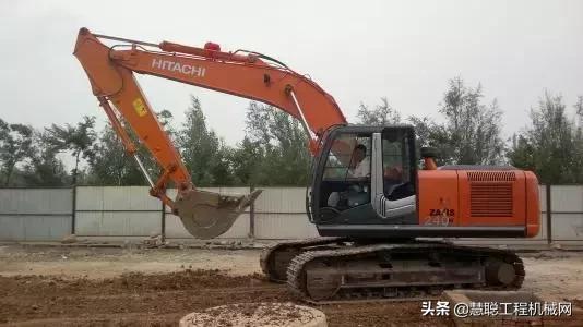 全球挖机品牌大全,挖机买二手最重要看哪里