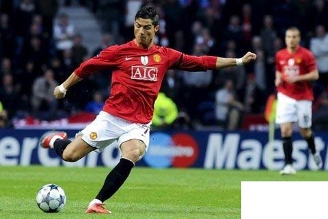 梅西c罗伊布远射,巨星必杀技