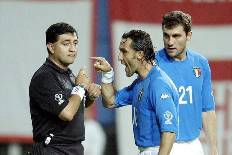 02年世界杯意大利被踢得头破血流,02年世界杯意大利输得不冤