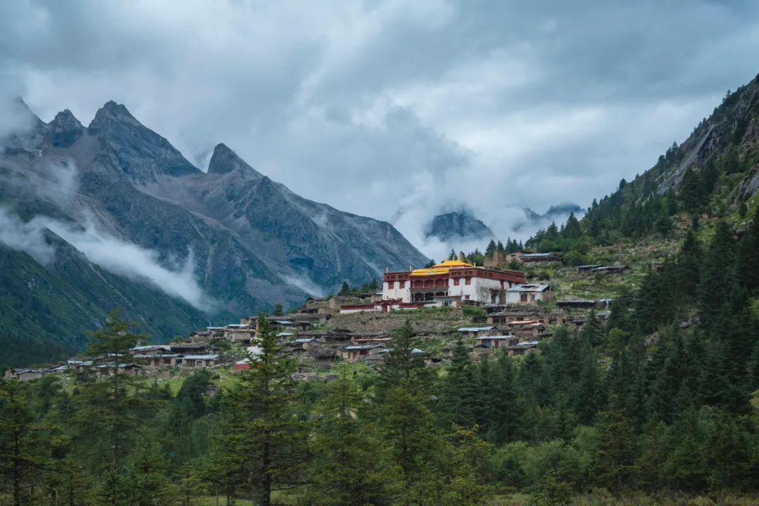 户外十大经典路线,全国最受欢迎的旅游线路