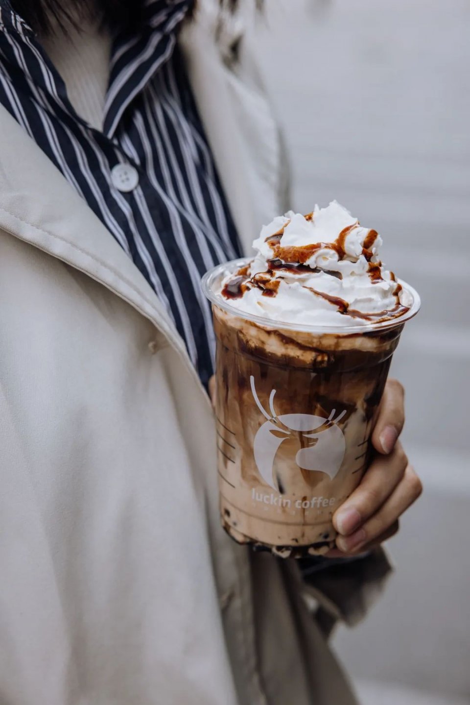 瑞幸新品奶茶,瑞幸茉莉轻乳茶多少毫升