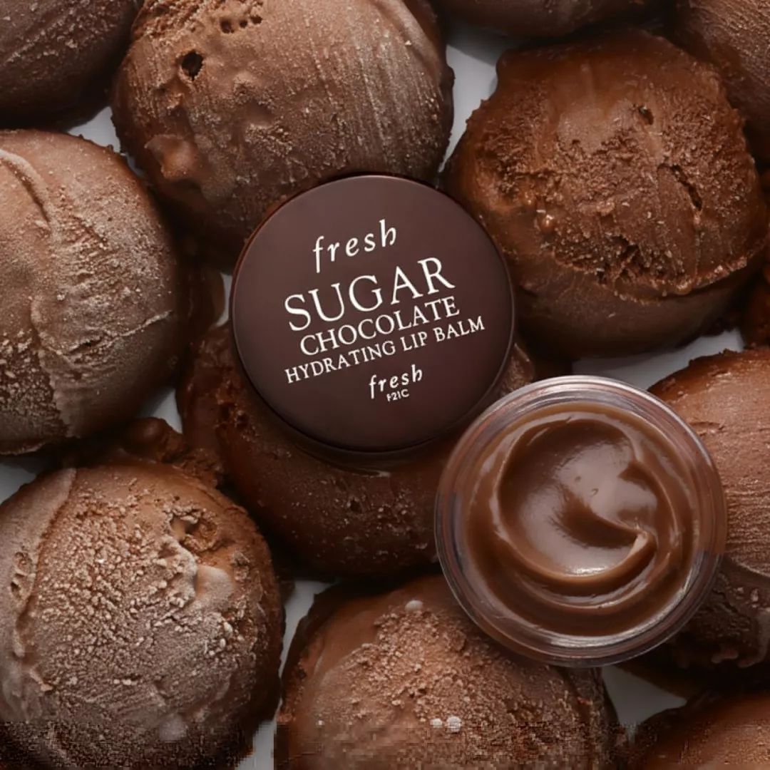 比起花和巧克力，女生更想在朋友圈秀晒炫这些情人节美妆礼盒