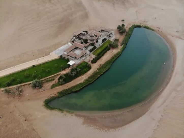 我国沙漠面积最大省份,我国沙漠变绿洲