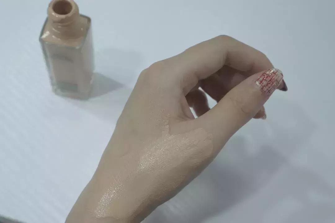 Sorry，这些“网红化妆品”真的不好用