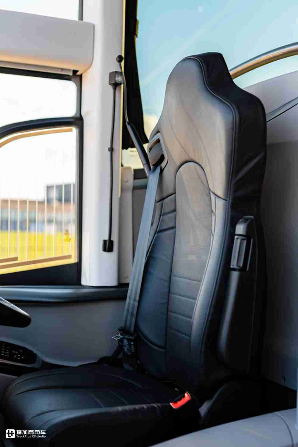 欧洲高端豪华大巴车,欧洲顶级豪华大巴