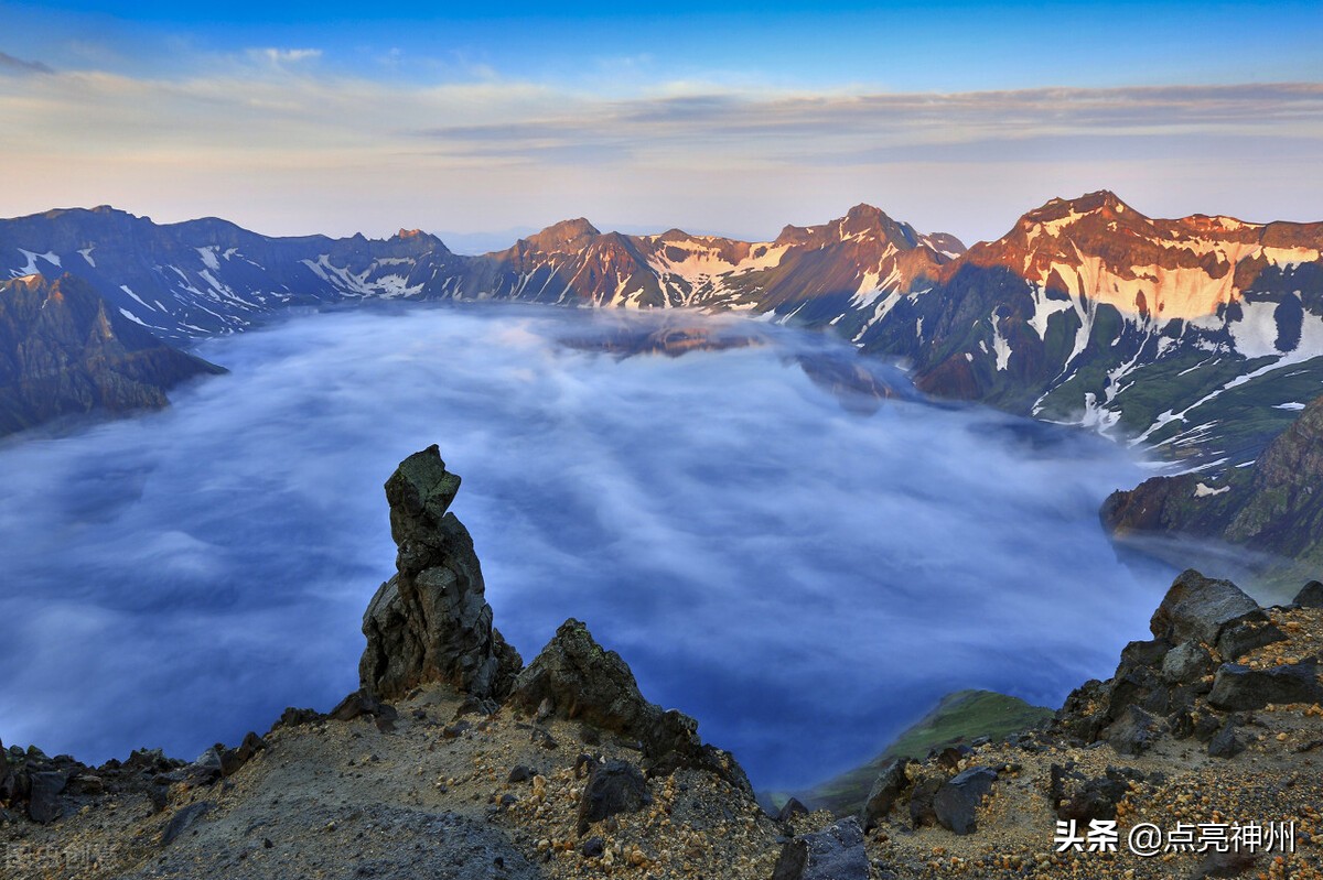 中国各省自治区的最高峰,各省最高峰是哪个省