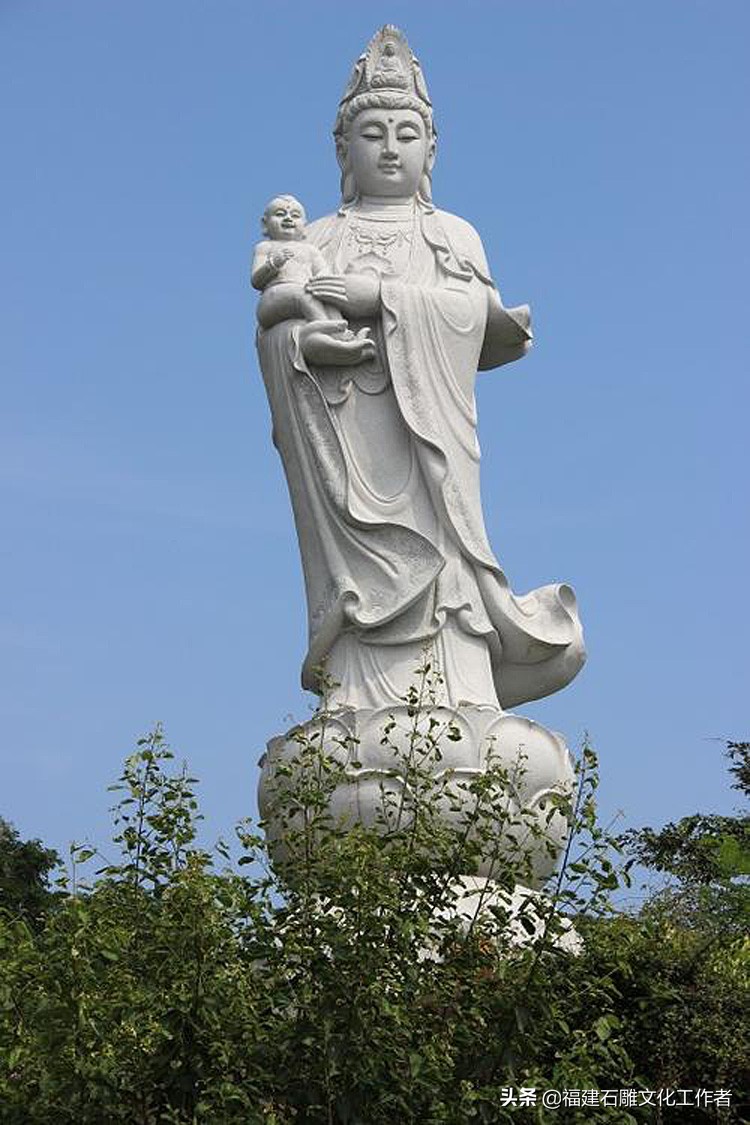 观音是佛还是菩萨,石雕观音菩萨究竟是男身还是女身