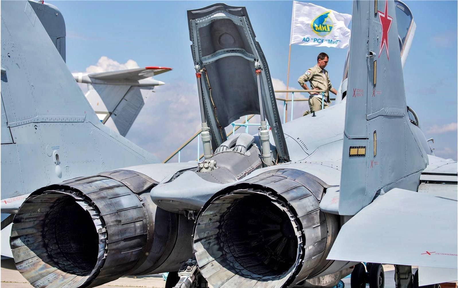 米格35战斗机航电座舱,米格35战斗机激光武器