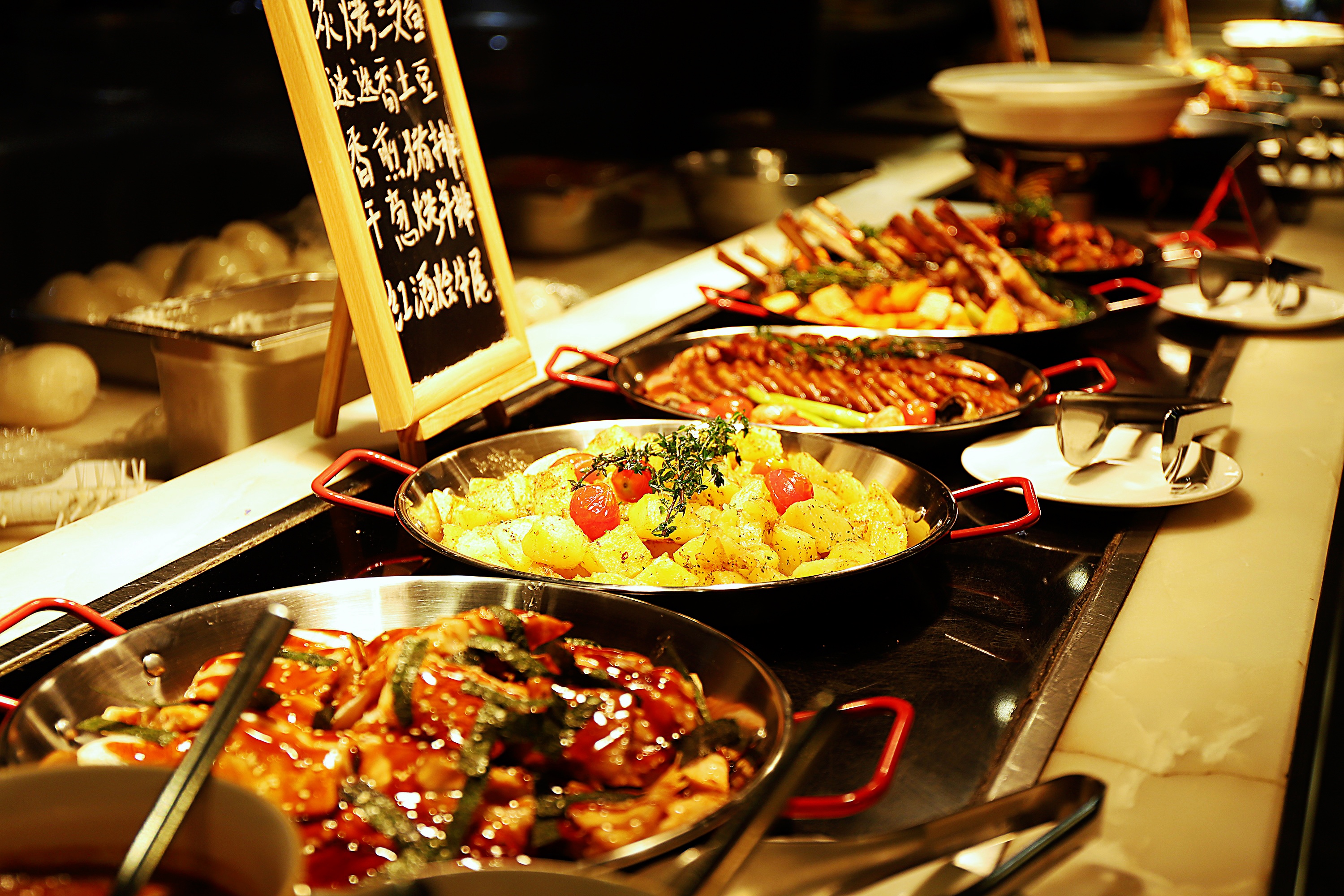 富力万达嘉华酒店火锅自助,万达嘉华酒店自助餐