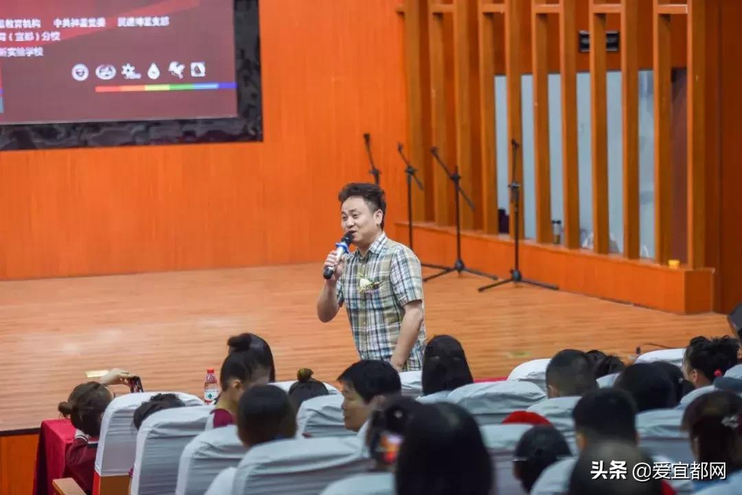 宜都市第四届“神墨杯”千名少儿多元才艺风采展，多图！！！