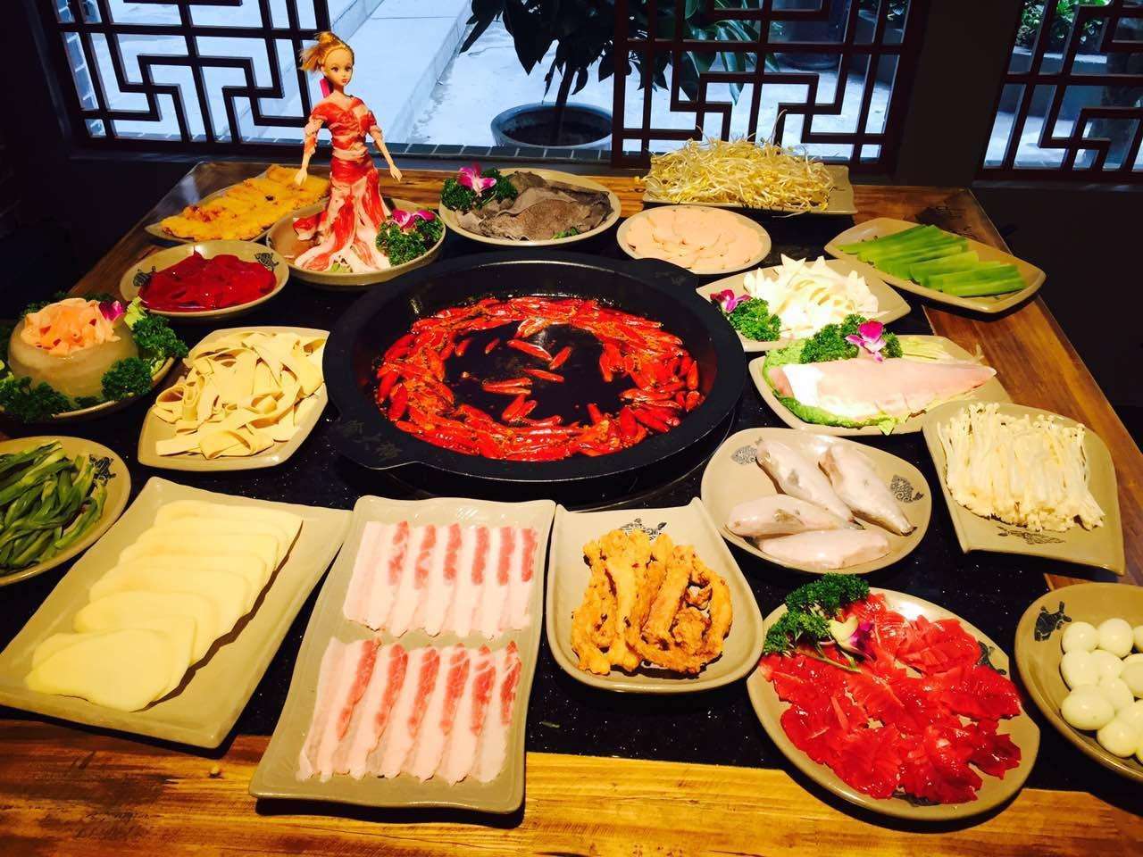 渝大狮老火锅南坪总店人均消费,渝大狮火锅店南坪总店在哪个位置