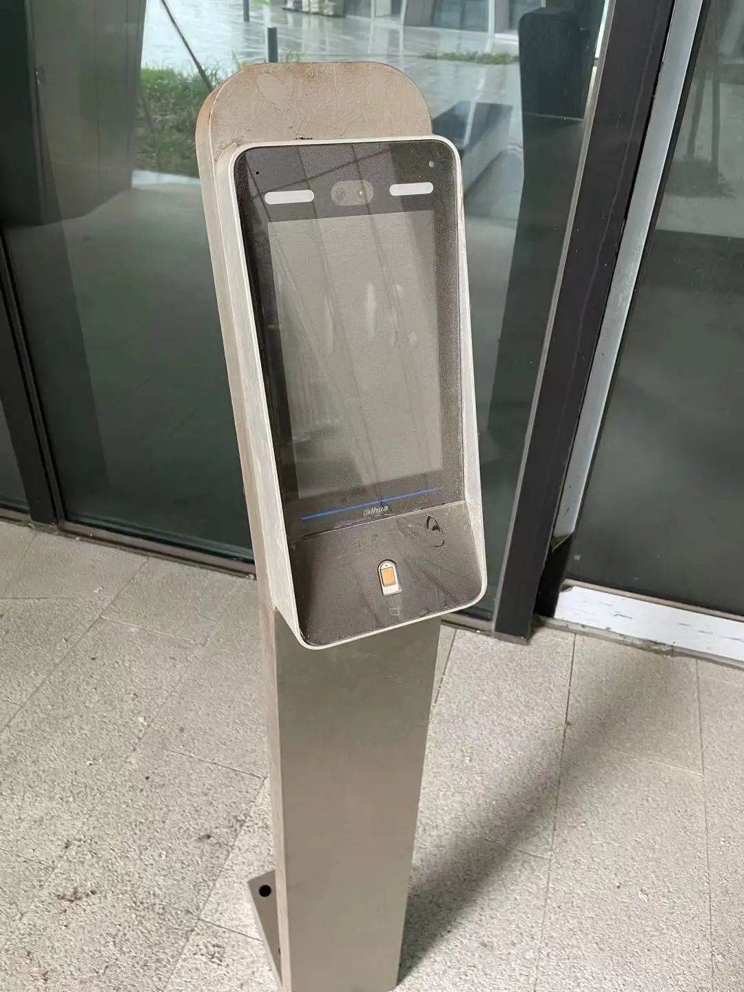 对上海人的疑问,对曹雪芹的疑问