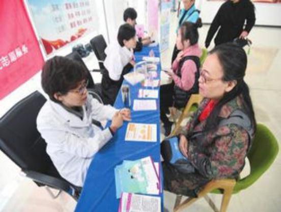 女性腿疼是宫颈癌的早期预兆吗,女性双腿疼痛查出宫颈癌