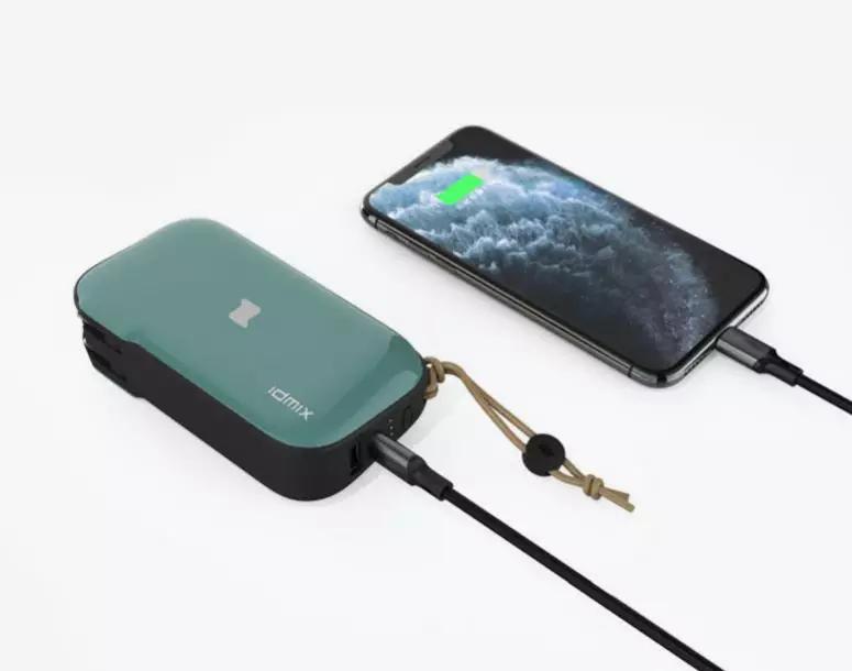 多功能充电宝任何设备都可以充电,三合一充电宝自带充电头