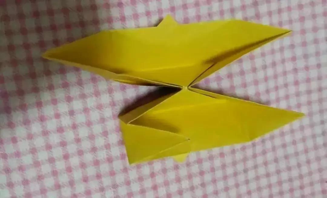 超简单折纸立体水果盒,精美礼品盒的折纸教程图解