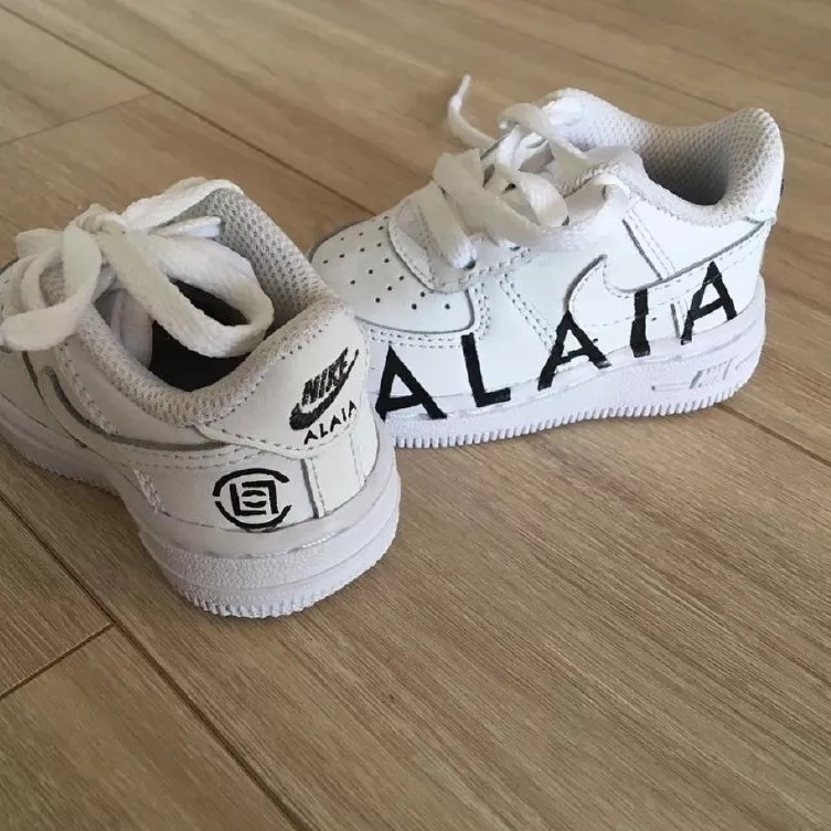 王诗龄戴的珠宝,王诗龄戴卡地亚手镯多少钱