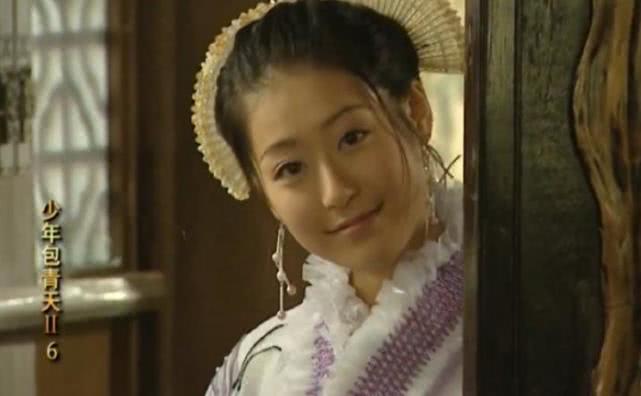 周星驰签约10年却只拍了两部戏,和周星驰合作过的31位明星现状