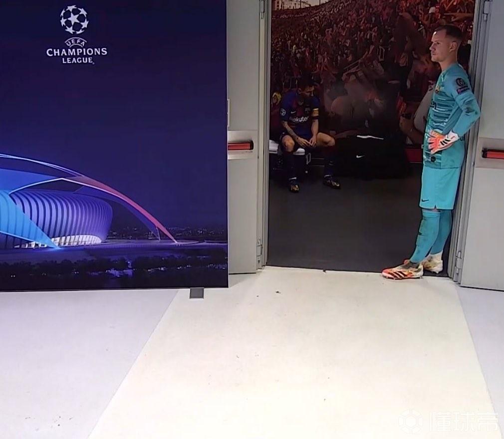 回顾2015年巴萨3-0拜仁梅西,2013欧冠拜仁7-0血洗巴萨什么时候