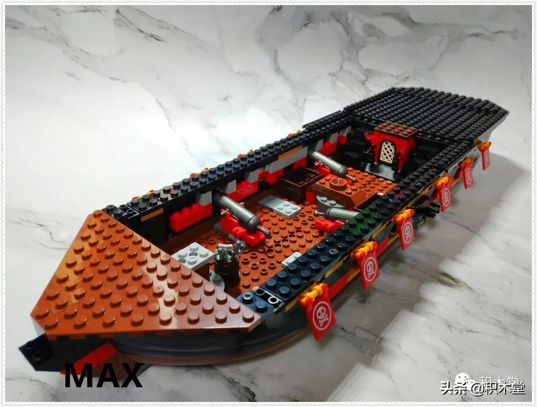 「虚测评」哲高积木QL1801海盗船之骷髅冒险号