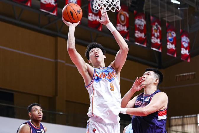 双塔1-2不敌兰基雷迪,四大分卫搭配奥尼尔能夺三连冠吗