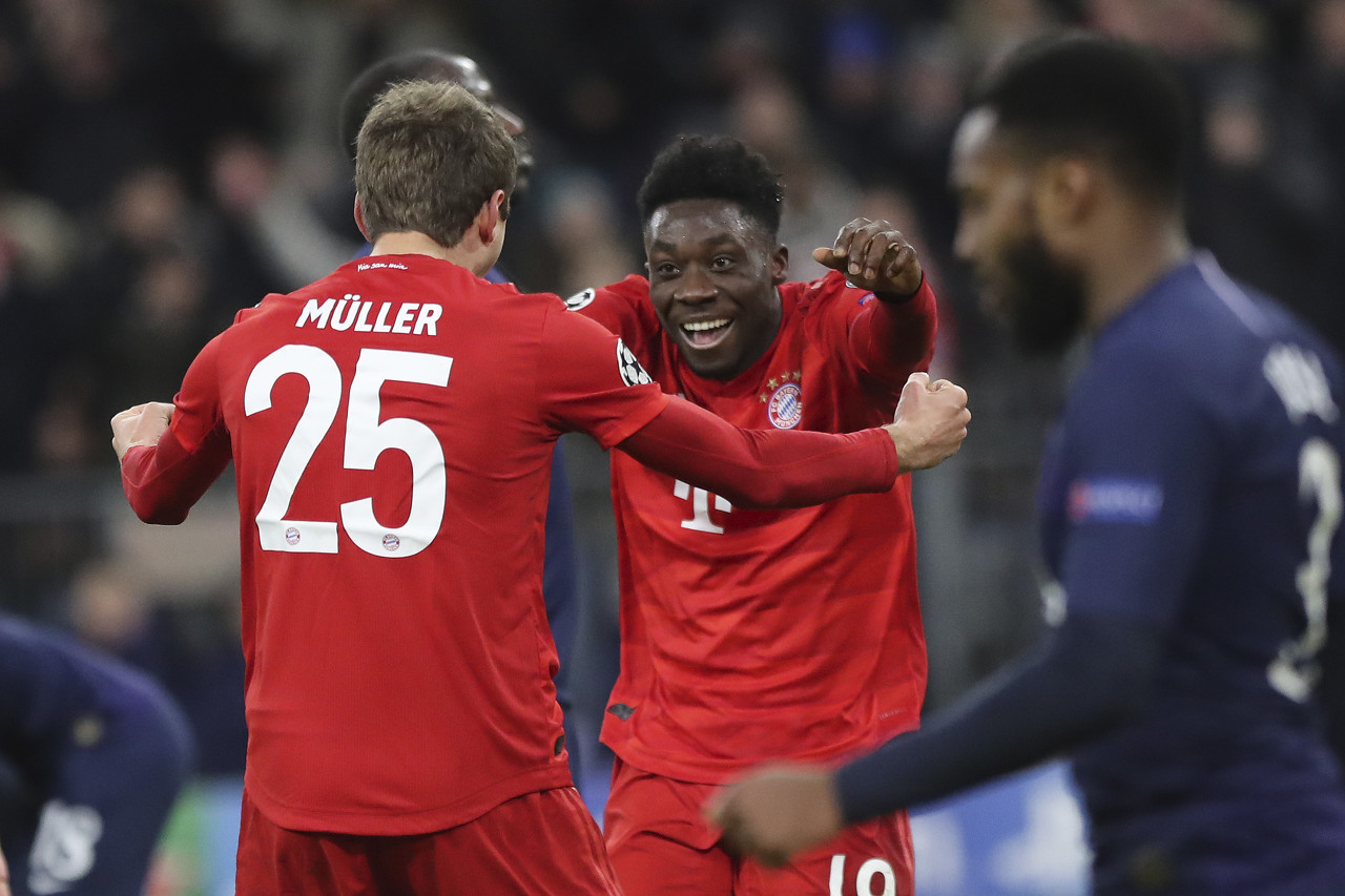 戴维斯拜仁难民营,戴维斯为拜仁效力如梦想成真