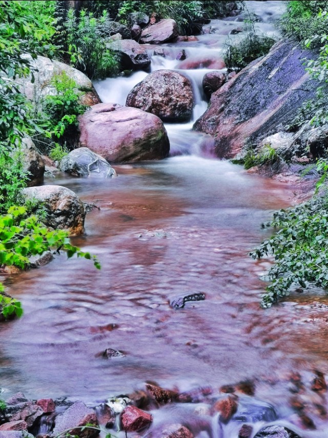 宿在驼梁，感受一种无忧的生活/郝贵云