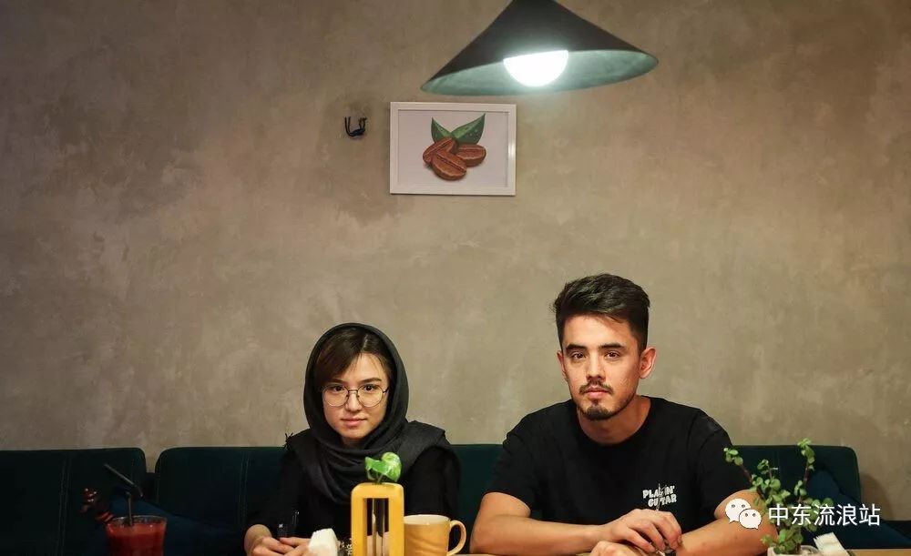 伊朗首都德黑兰开咖啡厅,伊朗德黑兰开咖啡馆