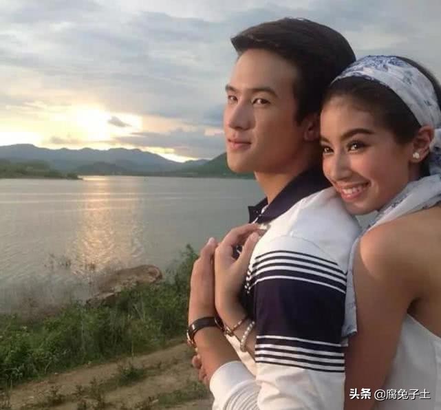 天使巧入怀《名门绅士之曼舞云霄》