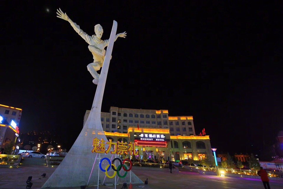 张家口单板滑雪视频,张家口奥运滑雪赛事