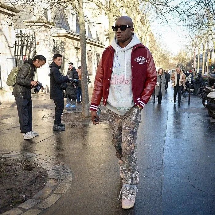 浪凡属于红血档次吗,李宁国潮和李宁品牌有什么区别