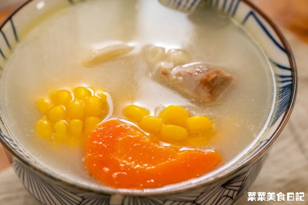 这一碗又润又美，电饭煲一键搞定！比敷面膜还管用