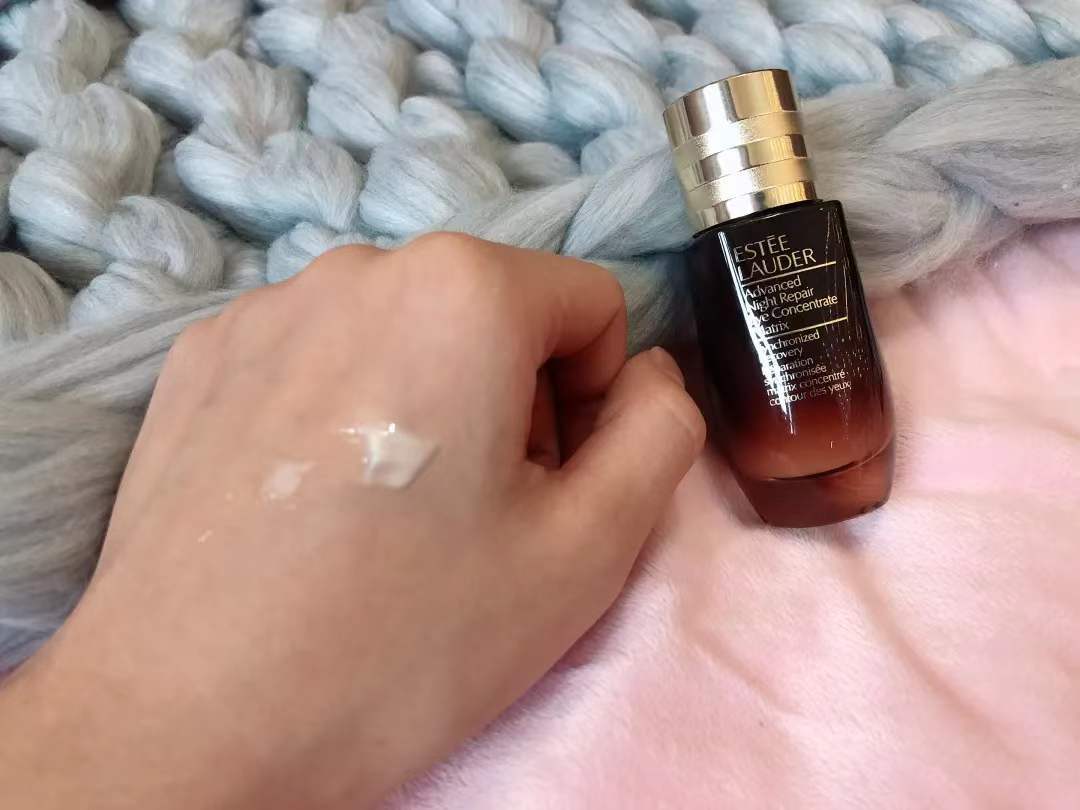 熊猫眼黑眼圈抗氧化眼霜推荐,熬夜的第10天