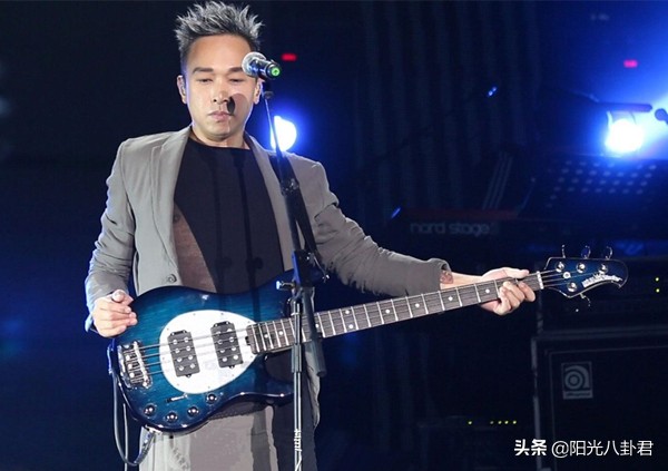 再见理想beyond黄贯中叶世荣黄家强,2019叶世荣黄贯中beyond演唱会