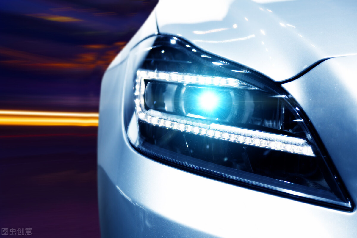 日间行车灯有什么作用,日间行车灯到底是什么