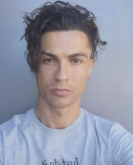 不看足球的人是什么心态,不看足球的年轻人