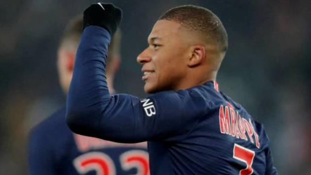 法国足球姆巴佩2023最新身价,姆巴佩重返足坛身价榜首