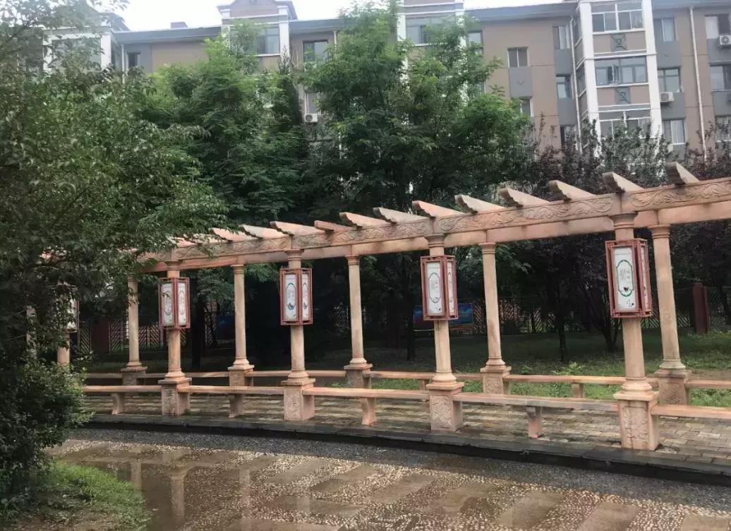 新划进光明中学的这个老小区，位置真好！还不贵