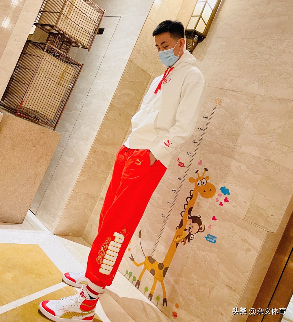 辽篮赵本山去了么,赵本山与辽篮合作