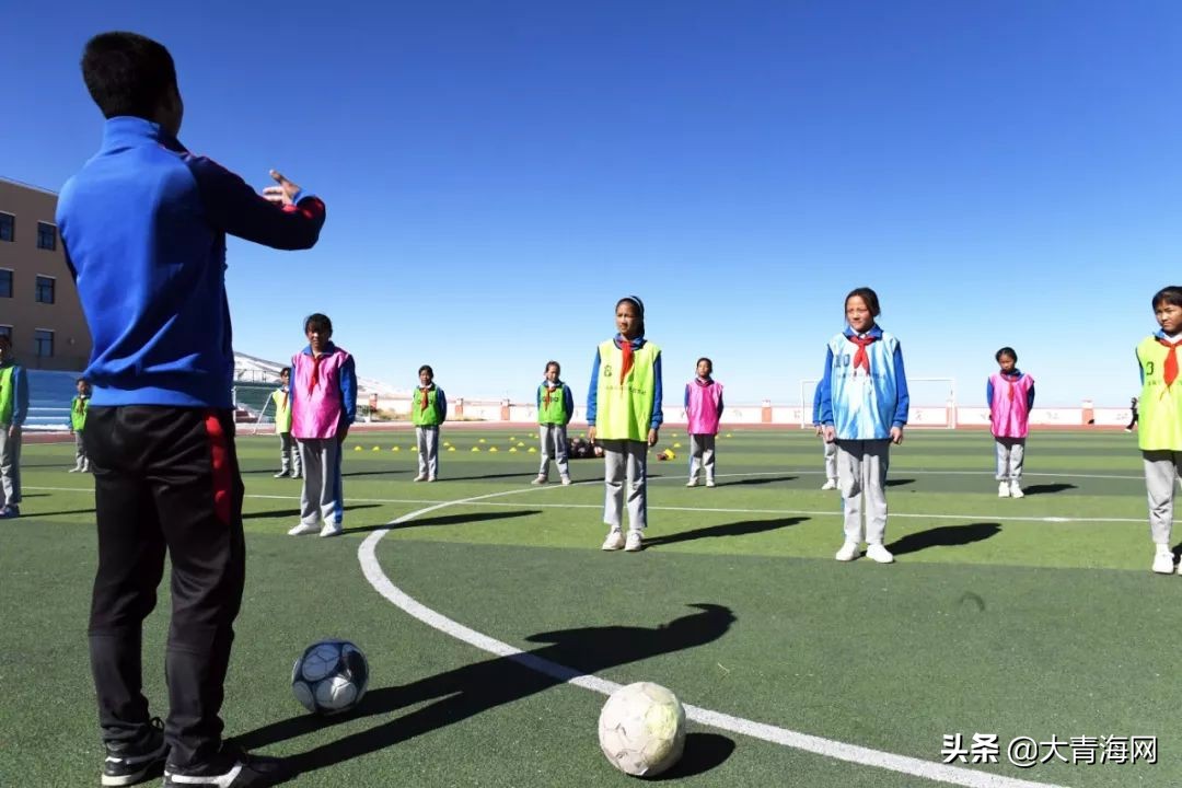 为我们的小女孩点赞,为我们善良的女孩点赞