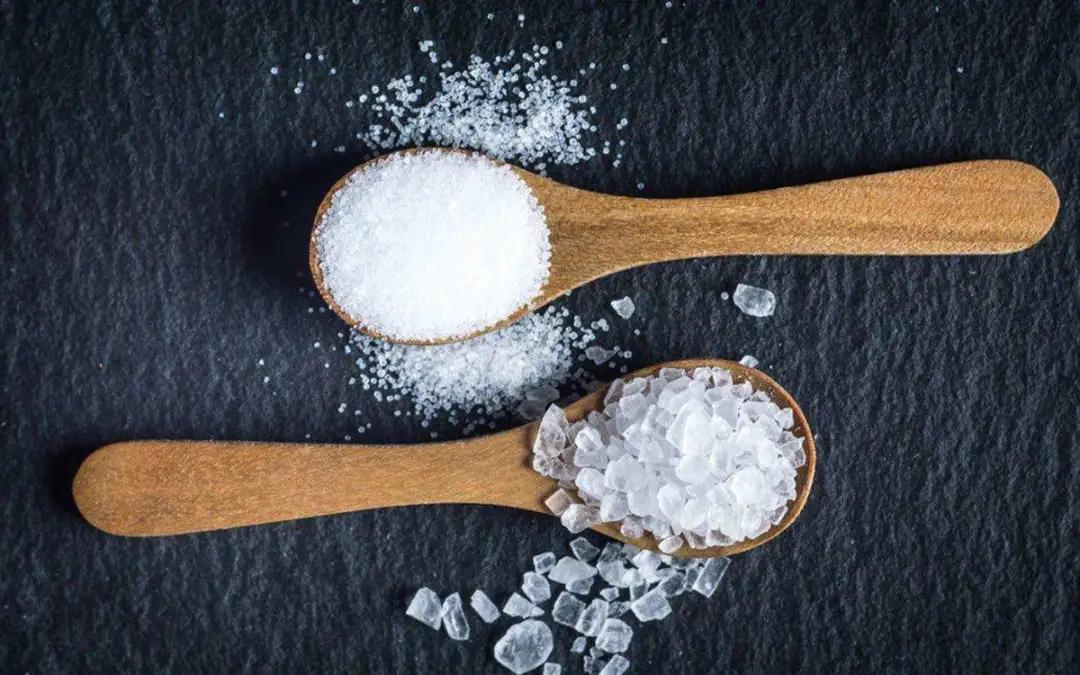 彻夜难眠睡不着是阴虚还是阳虚,手脚冰凉长期失眠是什么原因