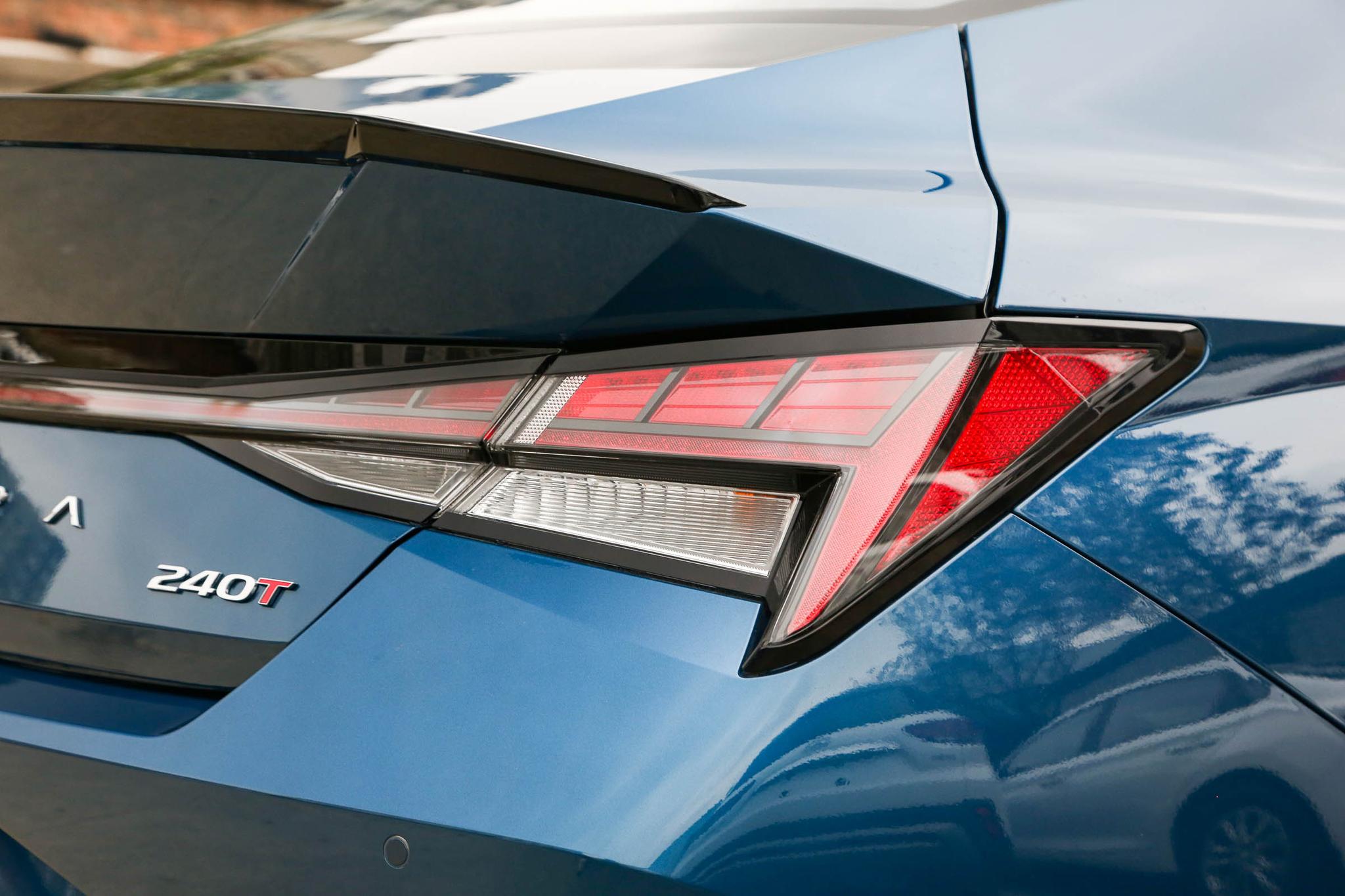 13款伊兰特和11款区别,新款伊兰特1.4t是什么变速箱