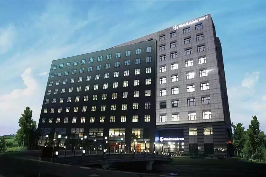 出国公司团建推荐,应届月薪一万