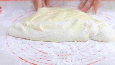 面包太干太硬怎么办,面包太硬怎么吃才好吃