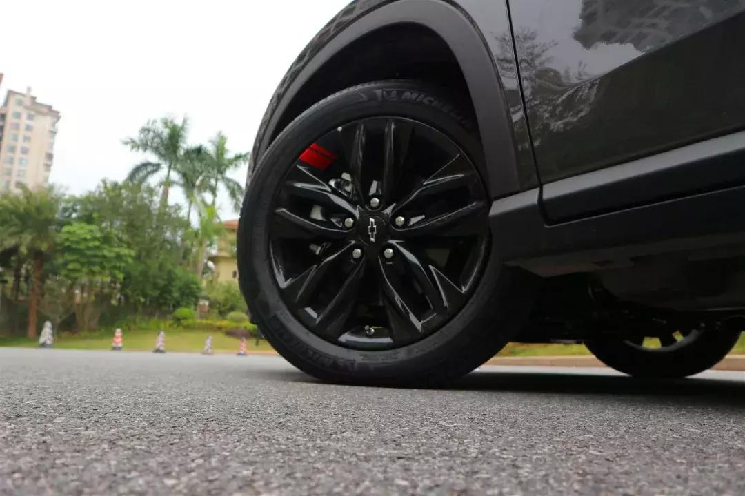 多功能家用车雪佛兰沃兰多,试驾雪佛兰沃兰多视频