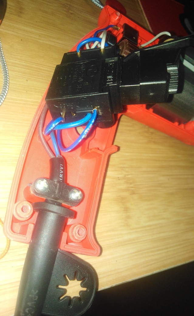 手电钻内部构造,手电钻的各组成部分图片