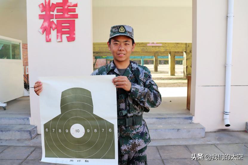 新学期家长看过来,新生宝宝照满月照