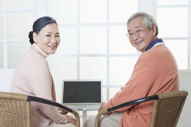 儿女孝顺老人的忠告,孝顺老人的十个建议